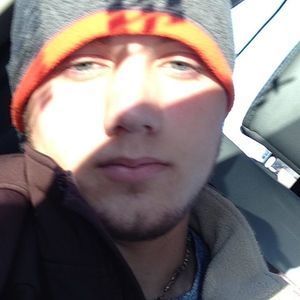 Meet your Posher, Clay